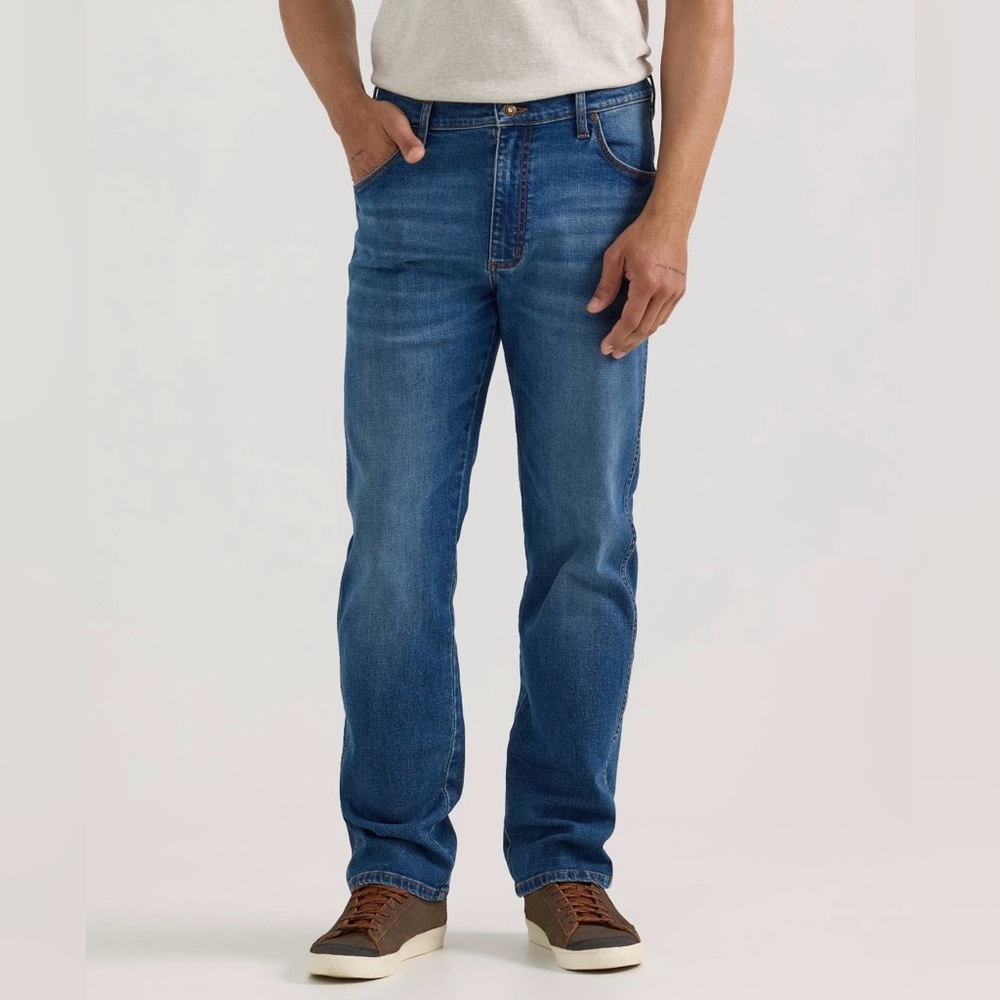 Men’s Wrangler Straight leg-30X32